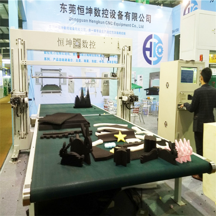 异型振刀数控海绵切割机